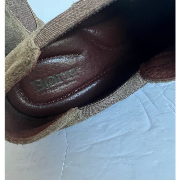 Born Dallia Distressed Brown Suede Western Ankle Rugged Comfort Booties 7.5M - Picture 7 of 9